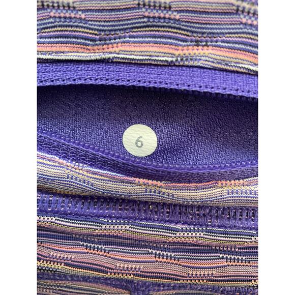 Lululemon Inspire Cropped Tight II Leggings Women's Size 6 Purple Multi - Picture 3 of 4